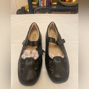 Hoopoe Ortho-Line Leather Women’s  Black Shoes Size 8 New